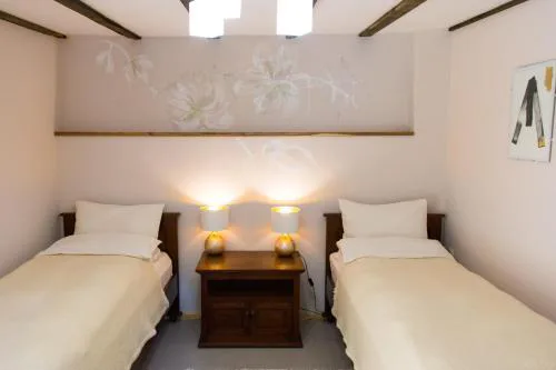 Стаи за гости в Ритрийт Център "Светлина Мир Любов" Guest rooms in Light Peace Love Center