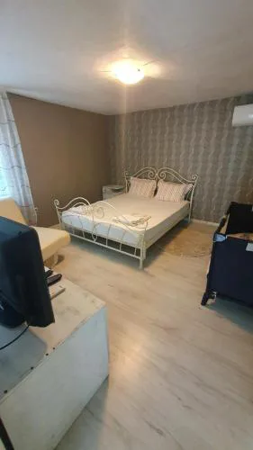 Guest rooms KRASI