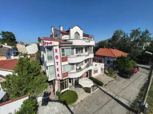 Hotel Zora