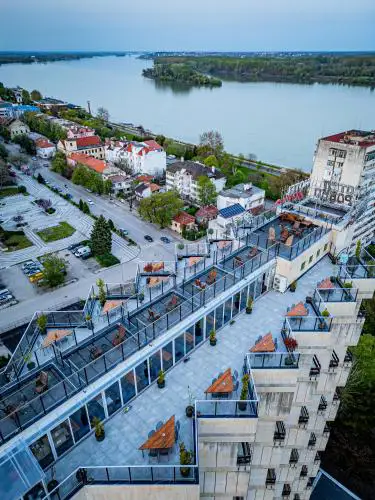 Rovno Hotel