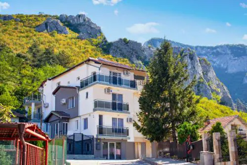 Rade III-Vratsa Exclusive mountain view