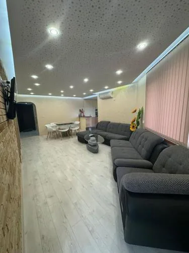 Sunny & Stylish Apartment