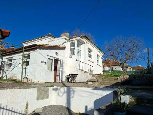 Bellas place