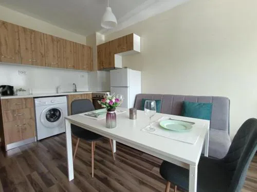 20th Residence Studio 11