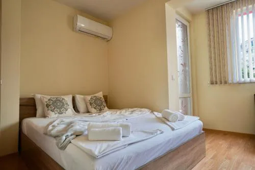 Apartment near a Metro Station