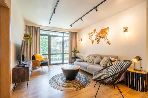 Arte Apartment