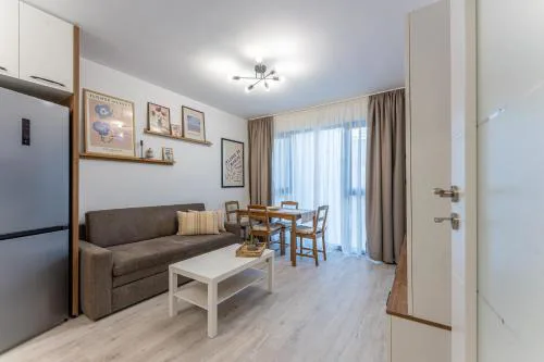 Bright and Cozy Apartment at a quiet Location