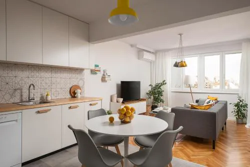 Bright and Stylish 2BD Flat in The City Centre by Flat Mаnager