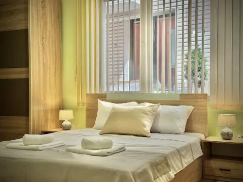 City Modern & Cozy Apartment for 4 Guests in Sofia, Lozenets