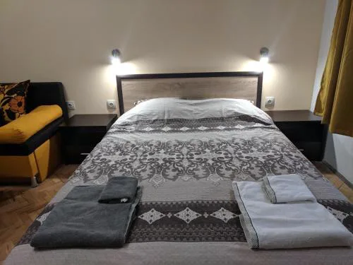 Convenient New Apartment Near Metro Station by Flat Mаnager