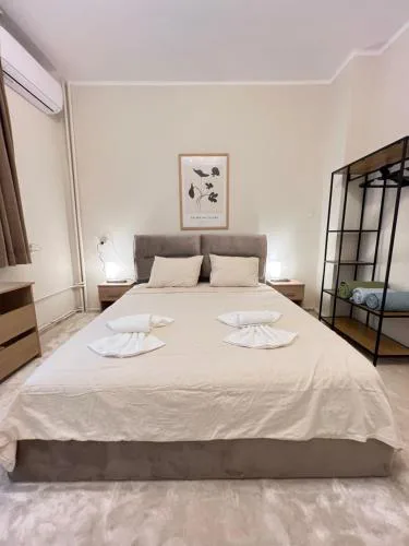 Cozy 1BDR with Jacuzzi and WiFi near Vitosha BLVD