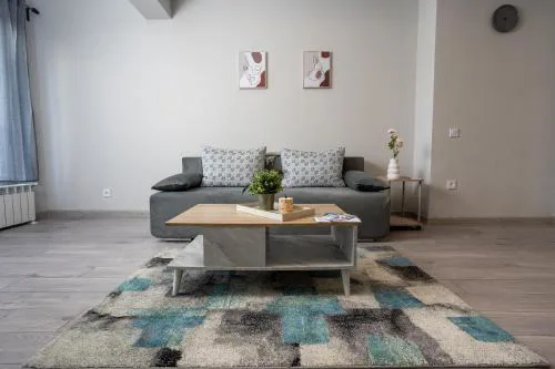 Cozy 1BR in Heart of Oborishte with Private Parking