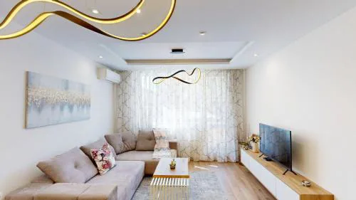 Cozy Central 1 Bedroom Apartment Near Mall Sofia and metro