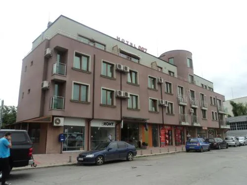 Family Hotel 007 Ivan Dimitrov-Kuklata 15 Str