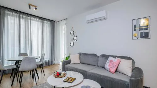 Fresh & Modern Apartment with Balcony by Flat Mаnager