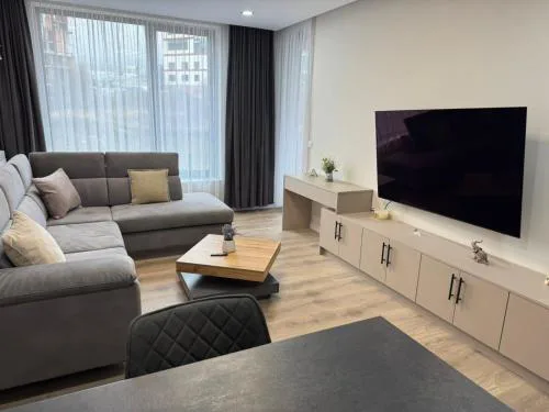 Mona Boutique Apartment with Parking Manastirski Livadi