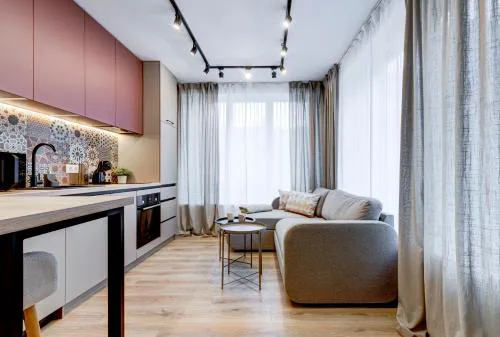 Newly Renovated Comfortable First-Floor Stay