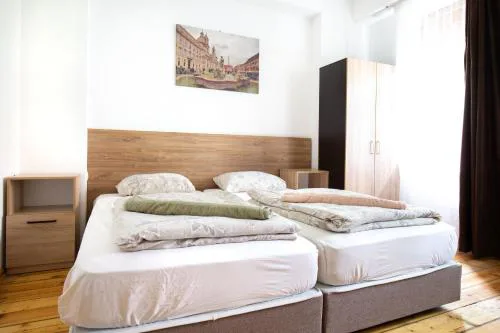 Nova Guesthouse - Private En-Suite Rooms I Sofia Center I Self Check-In