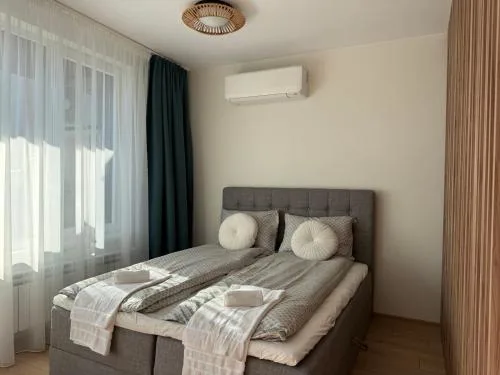 SkyWay by NightSpace- Modern City Apartment