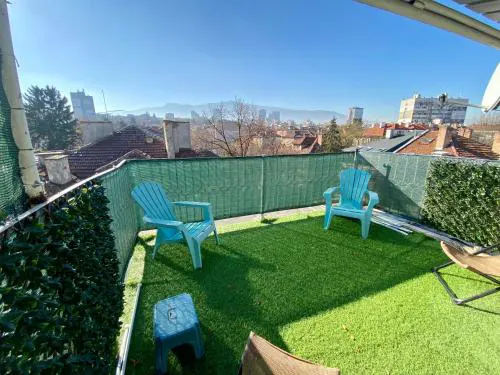 Small Bijou on the rooftop
