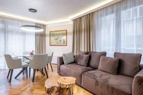 SOFapart Stylish & Fancy Place with 1 BDR