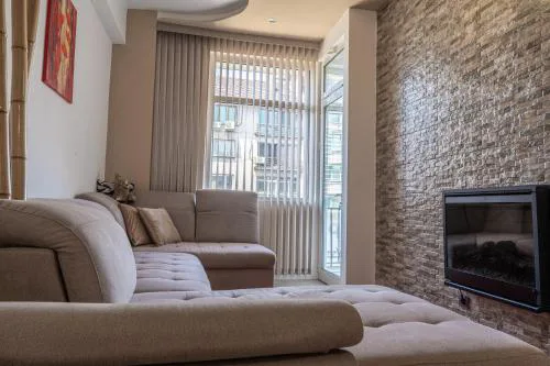 Sofia Downtown Apartment