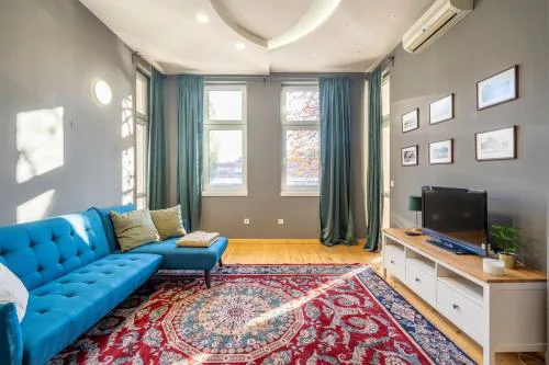 Stylish Stay - 2BDR, 2BTHR+ Free Parking