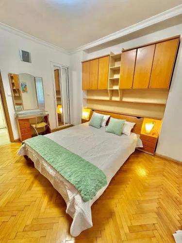 Venelin Apartment