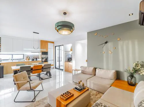 Suncent apartment
