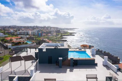 3 bdr aprt, amazing seaview, rooftop pool - LCGR