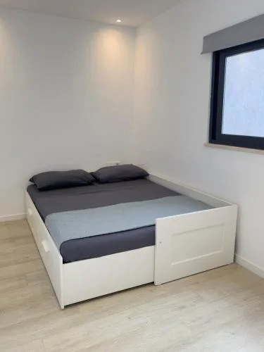 Cozy 2 bdr aprt, rooftop pool - LCGR
