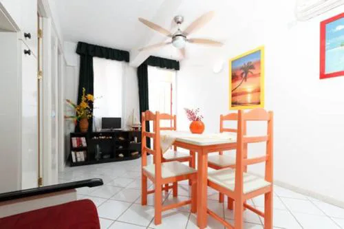 Holiday ApartHotel