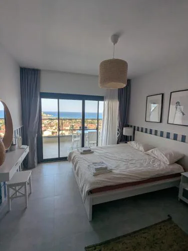 Caesar Blue Studio Sea View Apartment