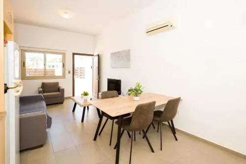 Bowker Apartment