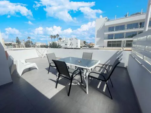 Christina Apartment