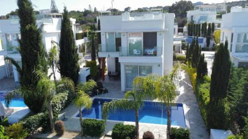 Too Coool Villa Milos Lifestyle