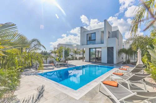 Villa Almaria ALM28