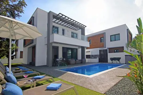 Villa Maritime