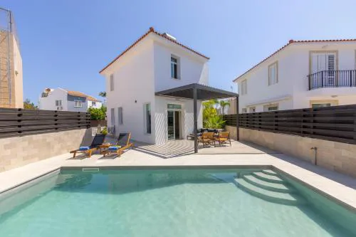 Villa Mesogeios 4