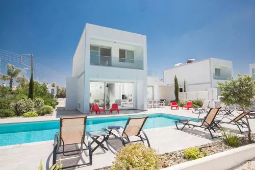 Villa Ochosto Chrysos - Stunning 5 Bedroom Protaras Villa - Close To Fig Tree
