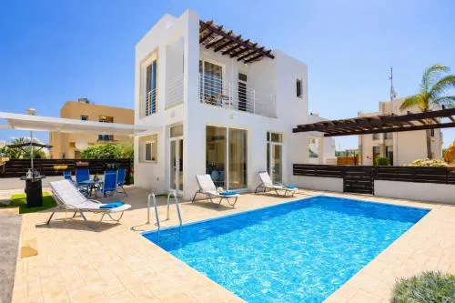 Villa Vitamin Blue