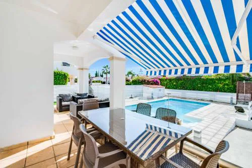Villa Crystal by Ezoria Villas