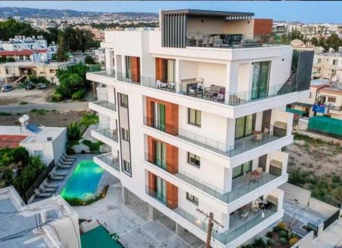 Olive Shared Pool Apartments