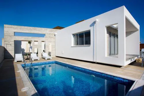 Paradise Cove Luxurious Beach Villas Cerulean 1 Bedroom Villa