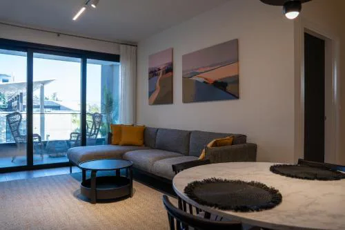 Luxe One Residence