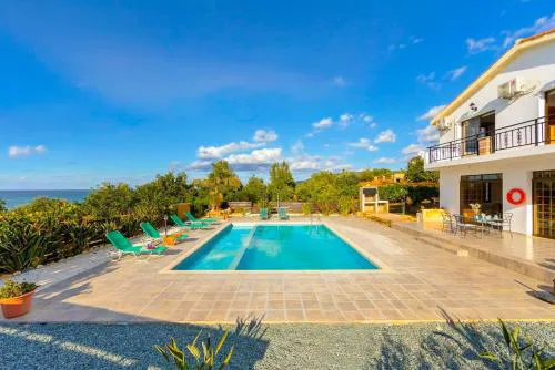 Villa Adonis