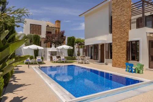 Ayia Napa Luxury Seaside Villa Ionion H15