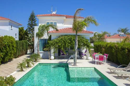 Ayia Thekla Seafront Villa Lavender