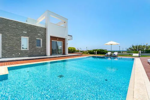 Seafront Villa Maya by Ruidoso Luxury