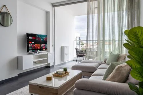 Luxury Penthouse Suite Near University of Nicosia